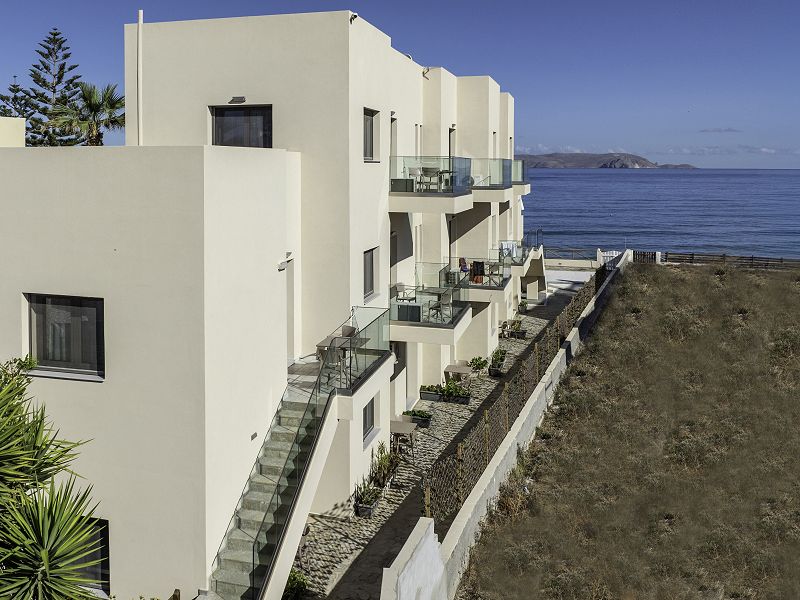 Hotel Almare Beach